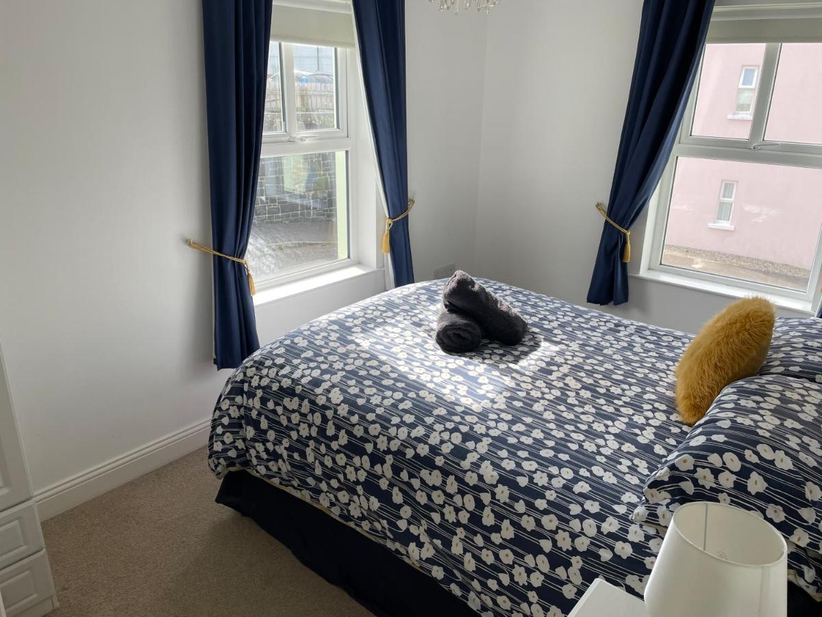Pad Apartment
